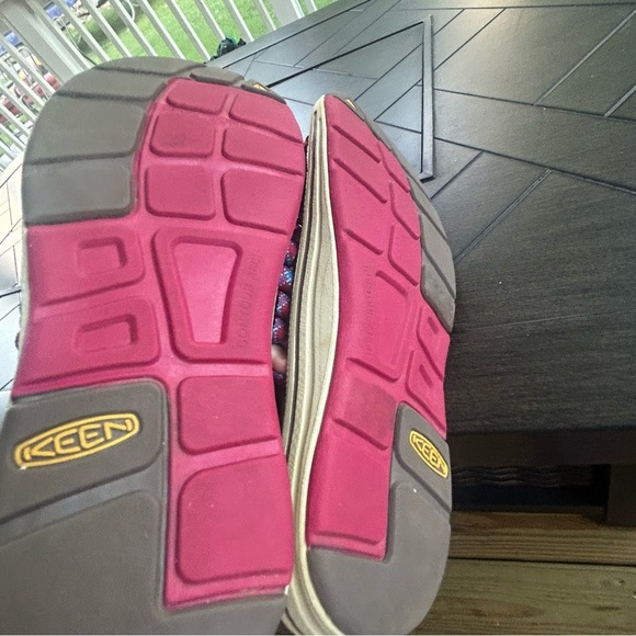 KEEN red and blue woven comfort contour sandals Men's US size 10 EU 43 flex zone - Picture 2 of 9